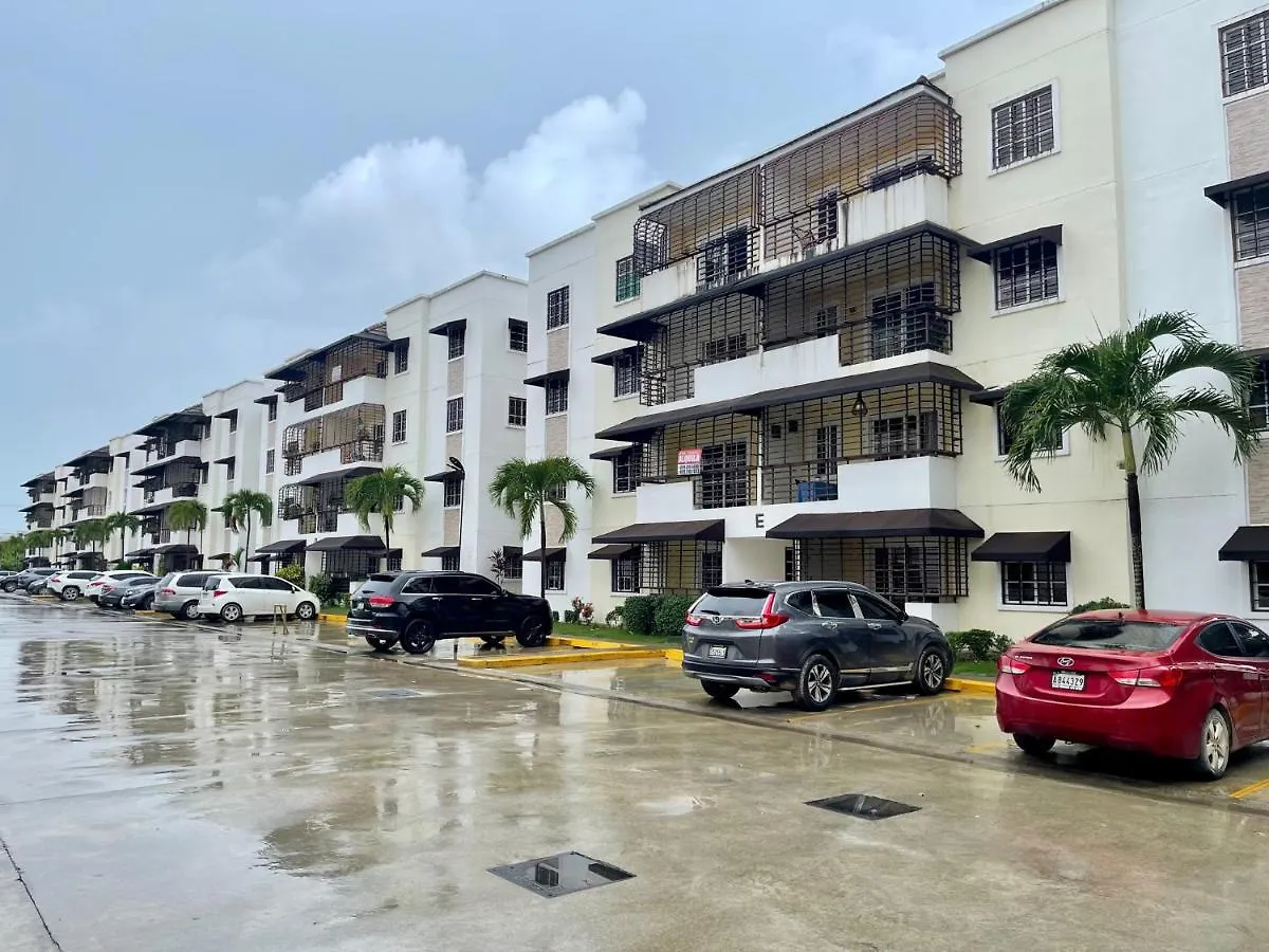 Apartamento De 2 Habitaciones Con Seguridad Y Camaras Mendoza República Dominicana