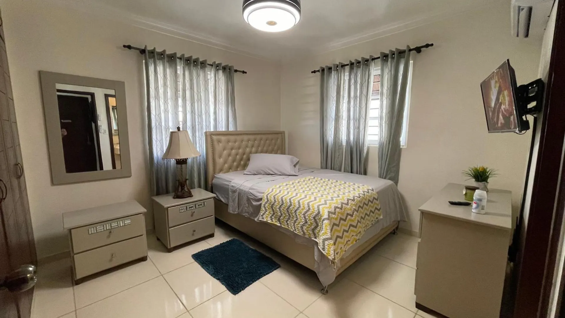 Apartamento De 2 Habitaciones Con Seguridad Y Camaras Mendoza