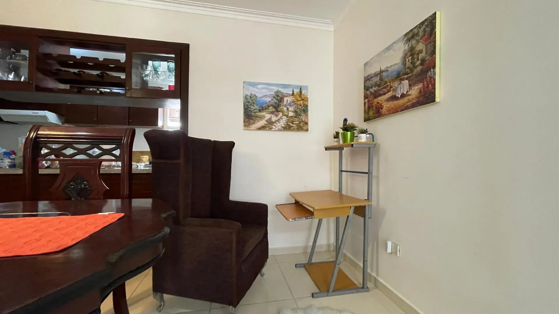 Apartamento De 2 Habitaciones Con Seguridad Y Camaras Mendoza 0*,  Dominican Republic