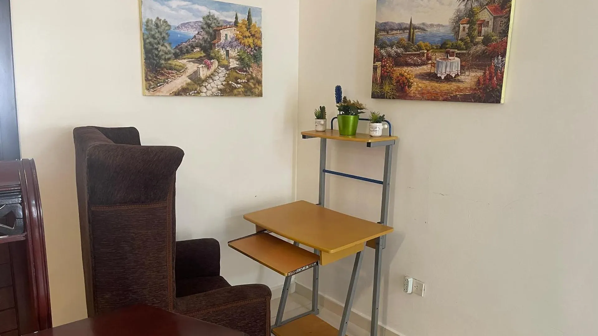 Apartamento De 2 Habitaciones Con Seguridad Y Camaras Mendoza Apartment
